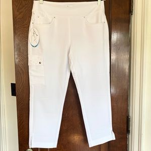 Greg Norman Women’s Golf Capri
